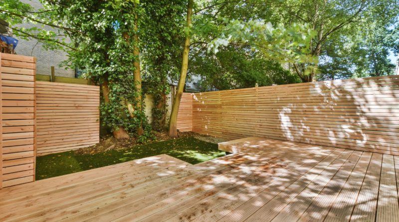 Bambou et design : comment intégrer ce matériau dans votre aménagement extérieur