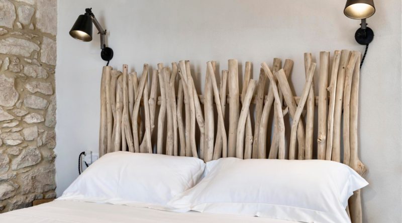 Tête de lit murale ou sur pied : astuces déco pour tous les espaces